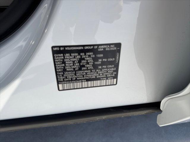 2025 Volkswagen Atlas 2.0T SEL Premium R-Line
