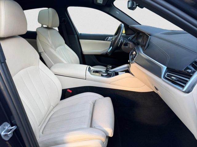 2022 BMW X6 xDrive40i
