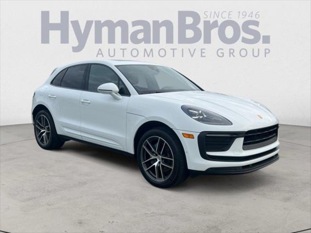 2022 Porsche Macan Premium Plus, 20 Wheels for sale in MIDLOTHIAN, VA