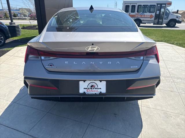 2026 Hyundai Elantra Hybrid Limited