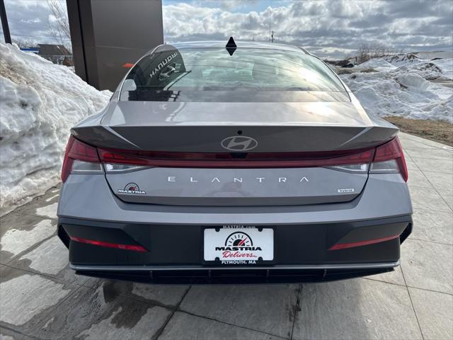 2026 Hyundai Elantra Hybrid Limited