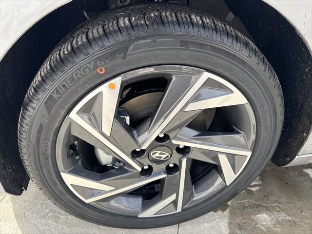 2026 Hyundai Elantra Hybrid Limited