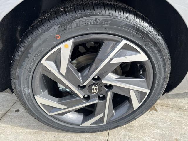 2026 Hyundai Elantra Hybrid Limited
