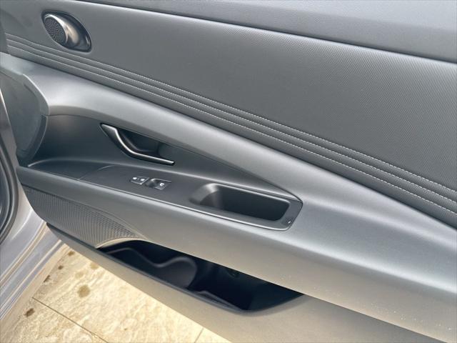 2026 Hyundai Elantra Hybrid Limited