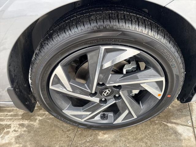 2026 Hyundai Elantra Hybrid Limited