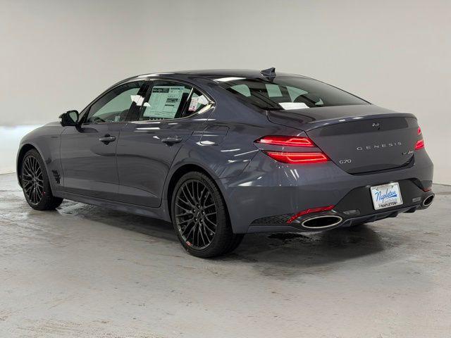 2026 Genesis G70 3.3T Prestige Graphite