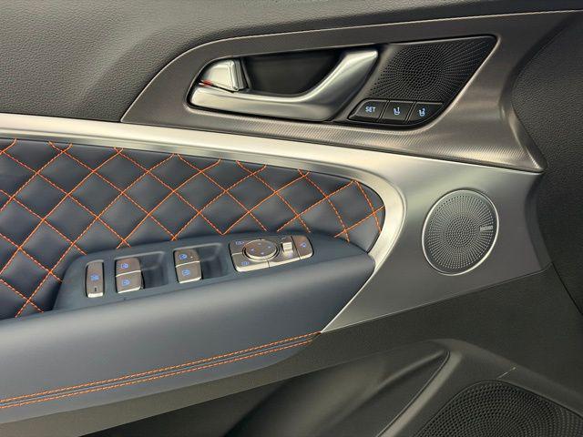 2026 Genesis G70 3.3T Prestige Graphite