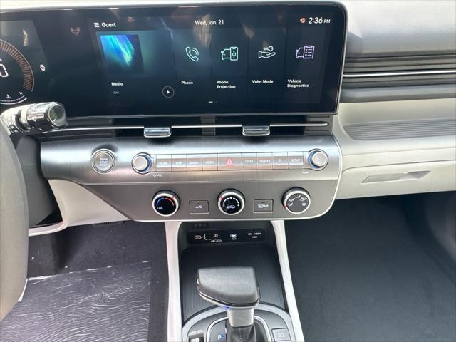 2026 Hyundai Kona SE
