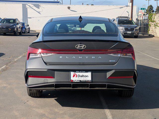 2026 Hyundai Elantra Hybrid SEL Sport