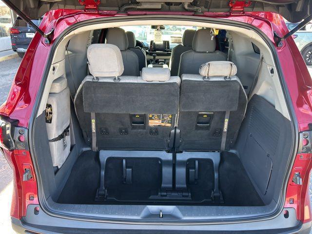 2021 Toyota Sienna LE