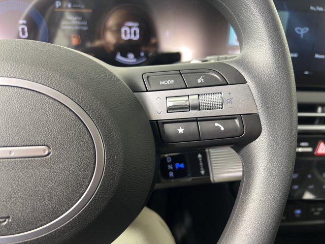 2026 Hyundai Tucson Hybrid Blue SE