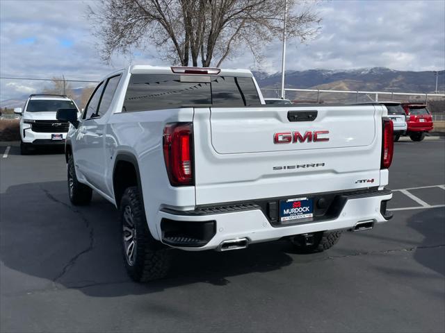 2023 GMC Sierra 1500 4WD Crew Cab Short Box AT4