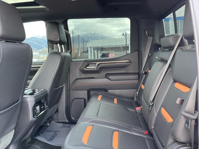 2023 GMC Sierra 1500 4WD Crew Cab Short Box AT4