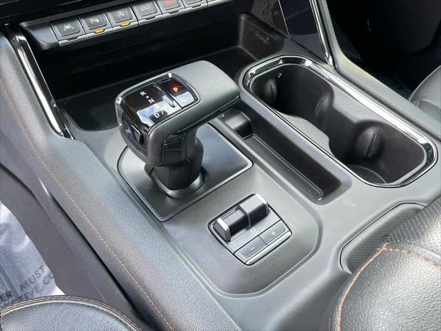 2023 GMC Sierra 1500 4WD Crew Cab Short Box AT4
