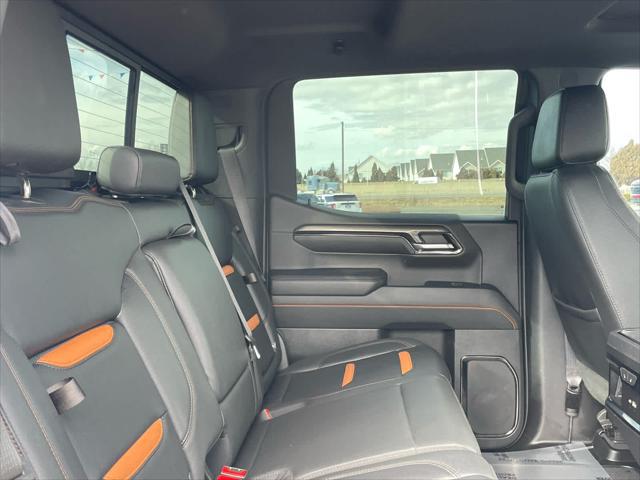 2023 GMC Sierra 1500 4WD Crew Cab Short Box AT4