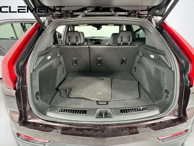 2021 Cadillac XT4 Premium Luxury