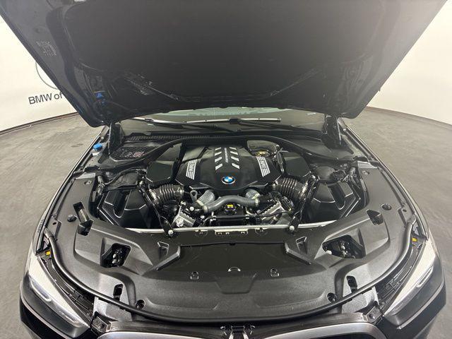 2023 BMW M8 xDrive