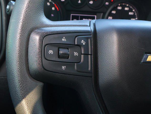 2025 Chevrolet Silverado 1500 4WD Crew Cab Short Bed Custom