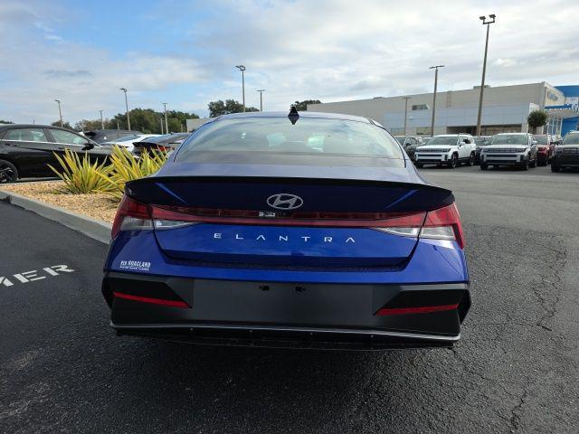 2026 Hyundai Elantra SEL Sport Premium