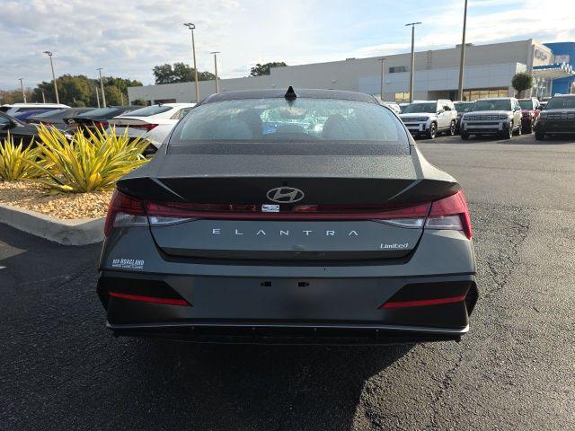 2026 Hyundai Elantra Limited
