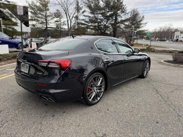 2022 Maserati Ghibli Modena Q4