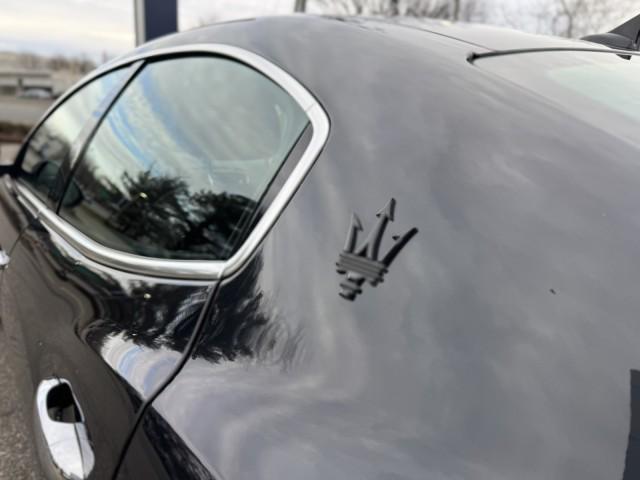 2022 Maserati Ghibli Modena Q4