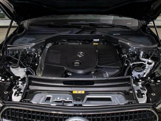 2026 Mercedes-Benz GLC 4MATIC