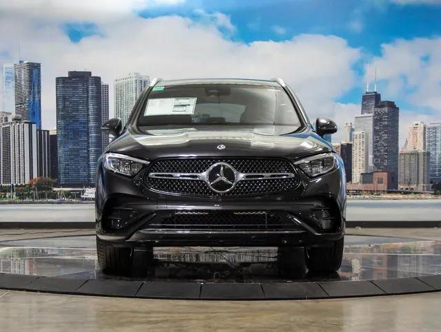 2026 Mercedes-Benz GLC 4MATIC