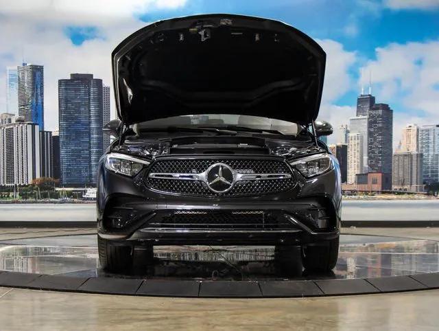 2026 Mercedes-Benz GLC 4MATIC
