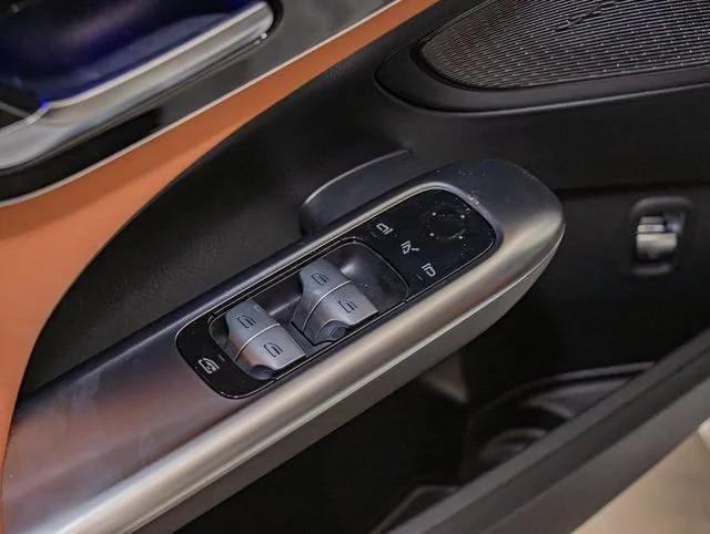 2026 Mercedes-Benz C-CLASS C 300 C 300