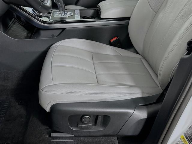 2020 Land Rover Range Rover Evoque SE