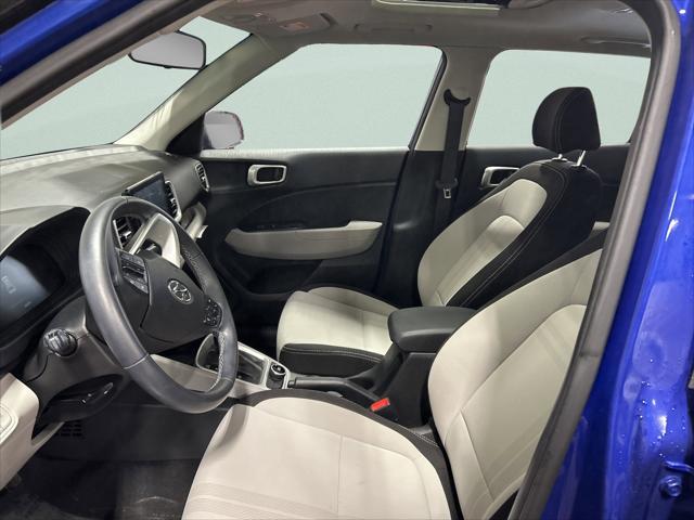 2023 Hyundai Venue SEL