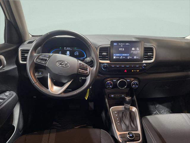 2023 Hyundai Venue SEL