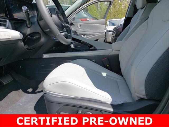 2025 Hyundai Elantra Hybrid Limited