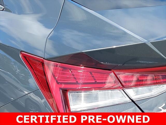 2025 Hyundai Elantra Hybrid Limited