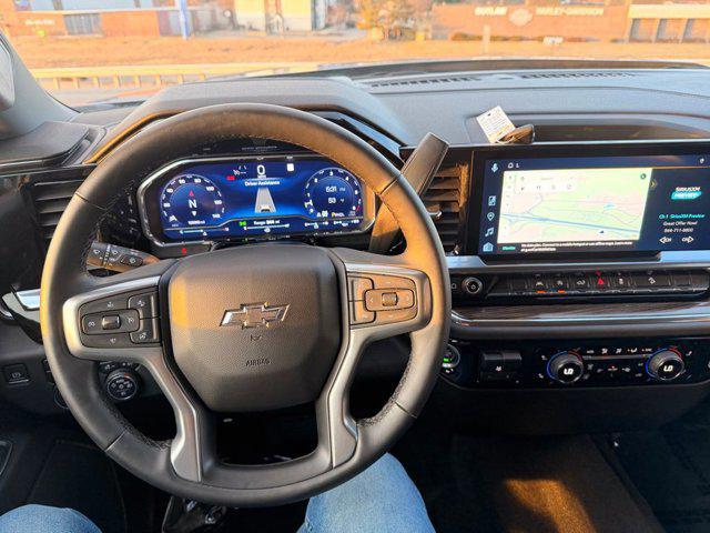 2023 Chevrolet Silverado 1500 4WD Crew Cab Short Bed RST