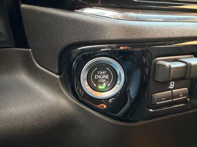 2023 Chevrolet Silverado 1500 4WD Crew Cab Short Bed RST