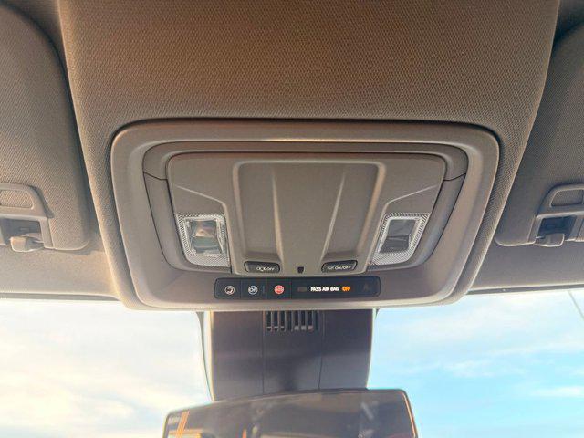 2023 Chevrolet Silverado 1500 4WD Crew Cab Short Bed RST