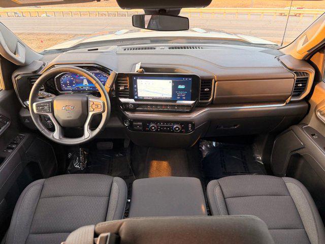 2023 Chevrolet Silverado 1500 4WD Crew Cab Short Bed RST