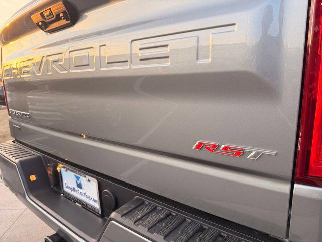 2023 Chevrolet Silverado 1500 4WD Crew Cab Short Bed RST