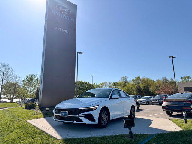 2025 Hyundai Elantra Hybrid Blue for sale in BLUE SPRINGS, MO