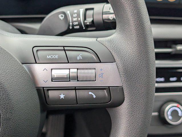 2026 Hyundai Santa Cruz SE