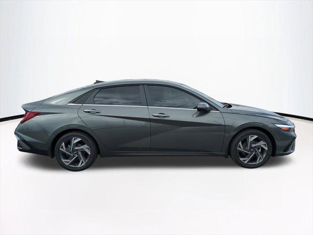 2026 Hyundai Elantra Hybrid Limited