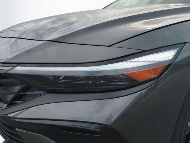 2026 Hyundai Elantra Hybrid Limited