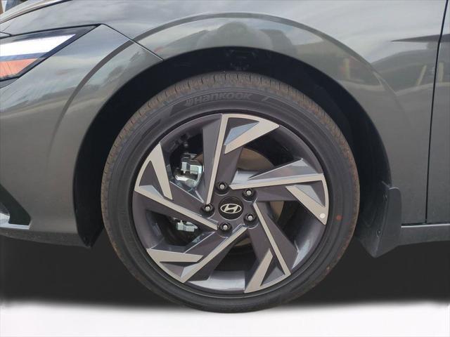 2026 Hyundai Elantra Hybrid Limited