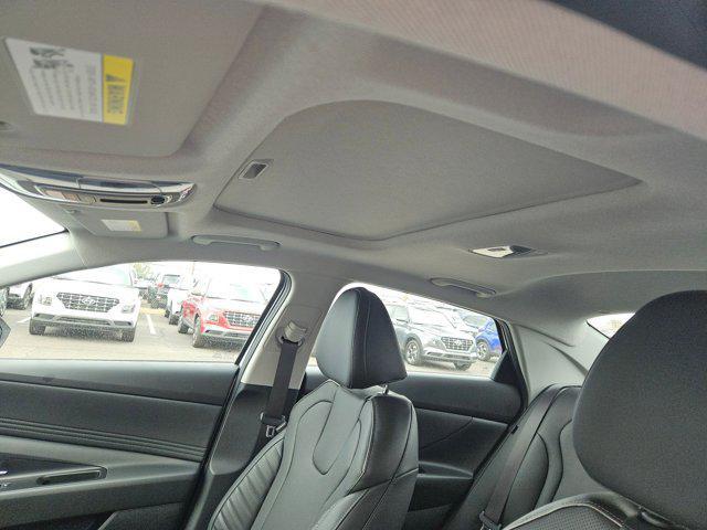 2026 Hyundai Elantra Hybrid Limited