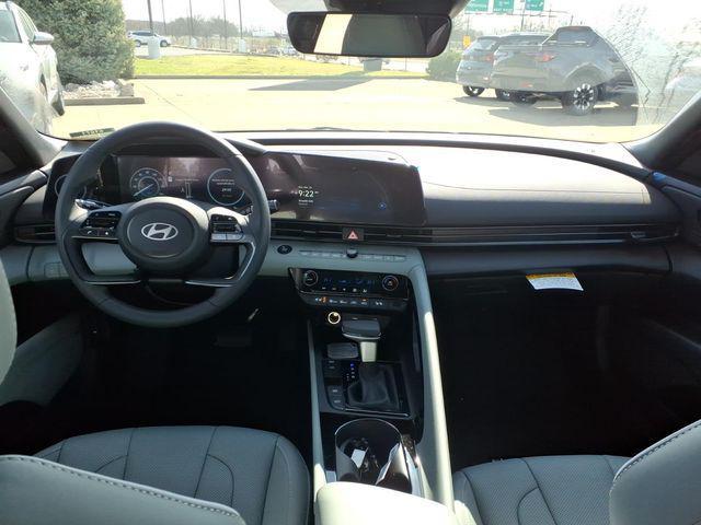 2026 Hyundai Elantra Hybrid Limited