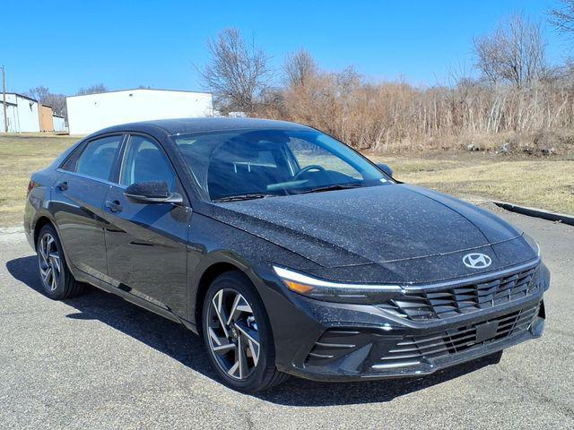 2026 Hyundai Elantra Limited for sale in SPRINGFIELD, IL