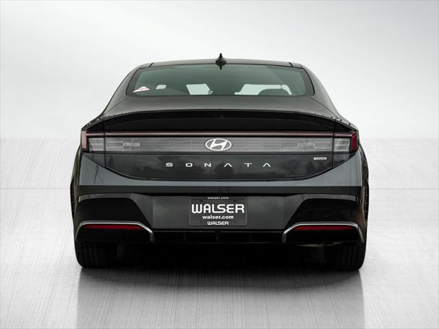 2026 Hyundai Sonata Hybrid SEL