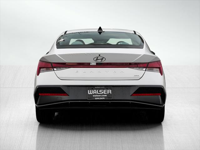 2026 Hyundai Elantra Hybrid Limited